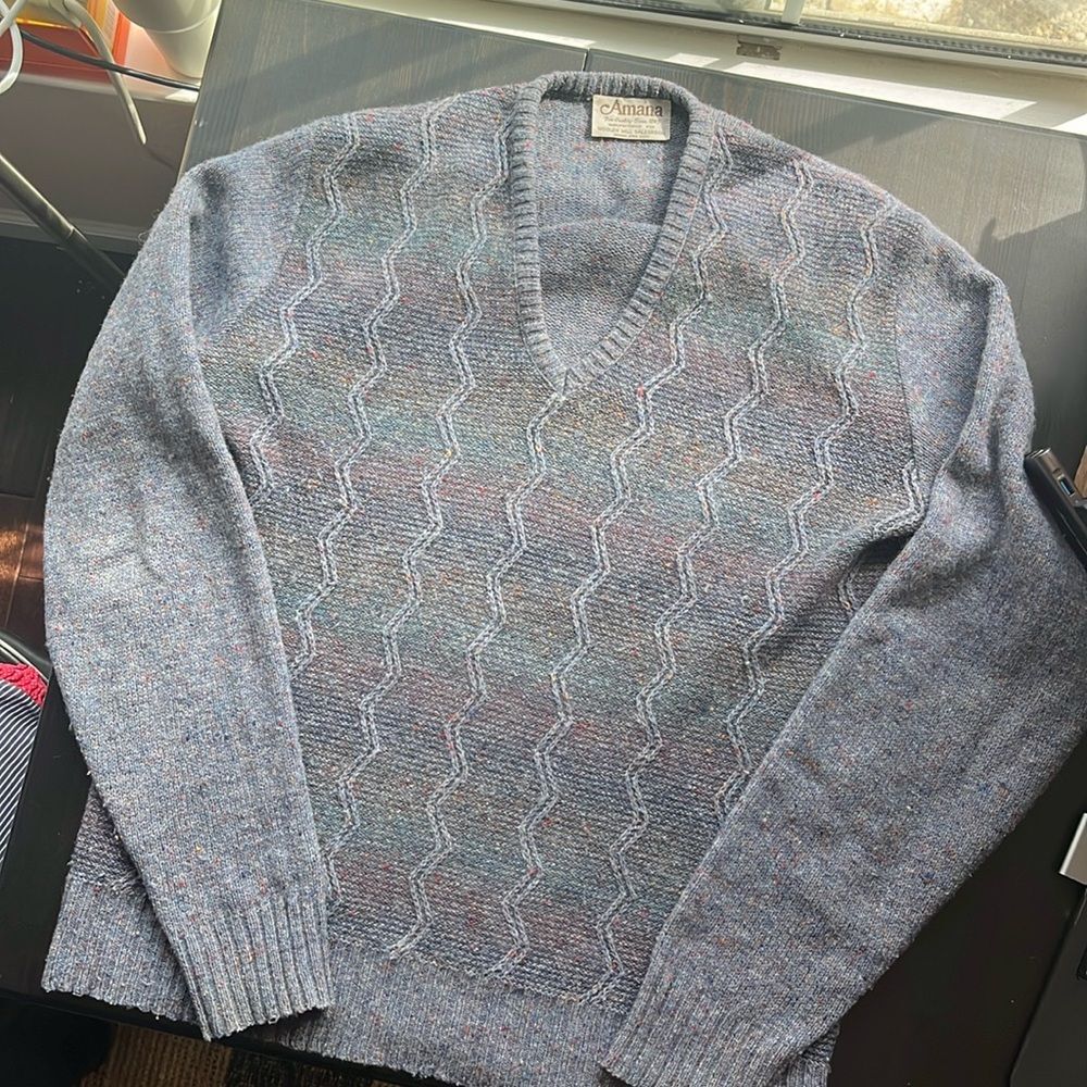 Vintage Amana Wool Periwinkle Weather V Neck Sweater Jumper Medium Men